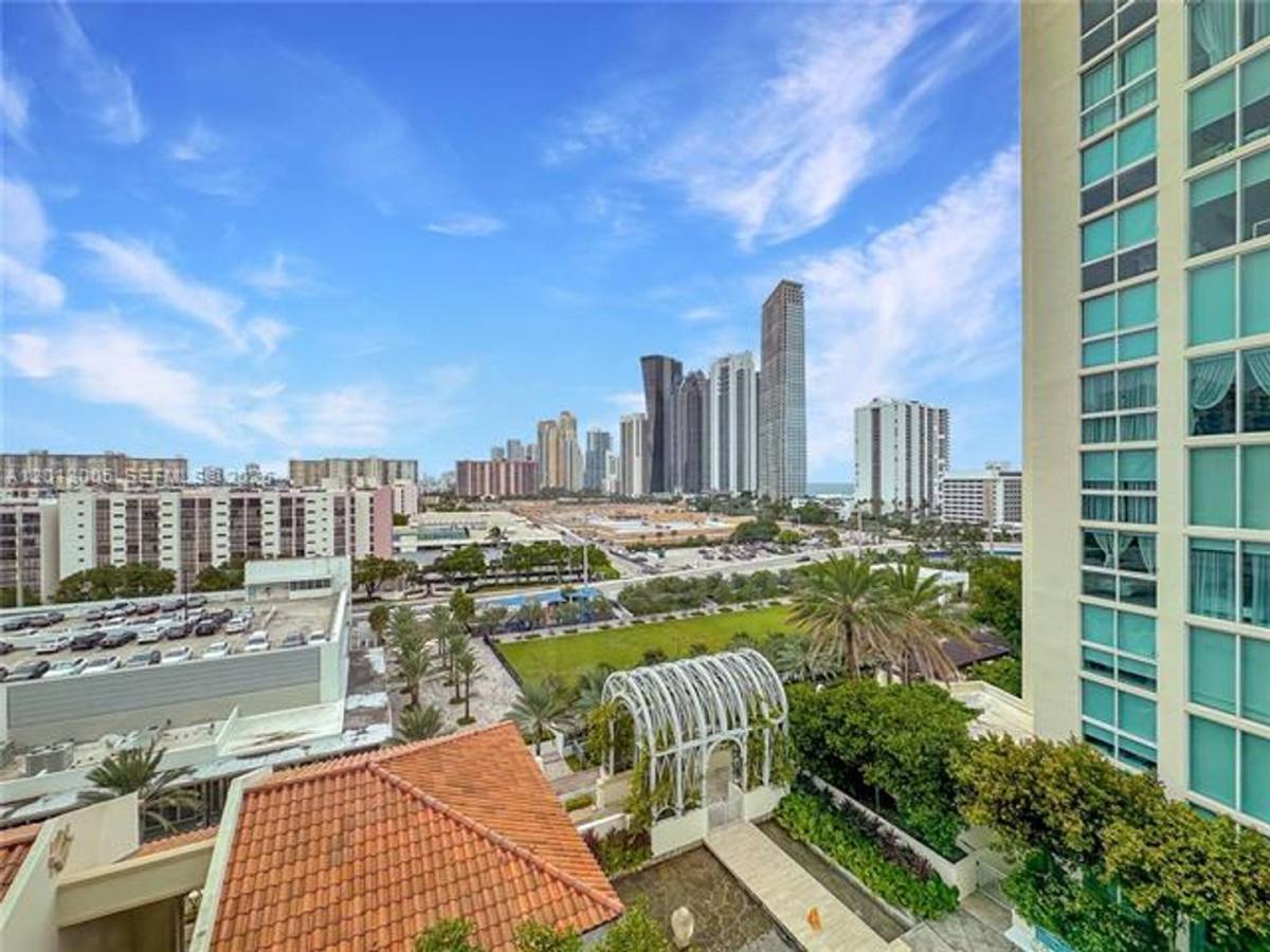 Apartment for rent at 250 Sunny Isles Blvd, North Miami Beach, FL 33160
