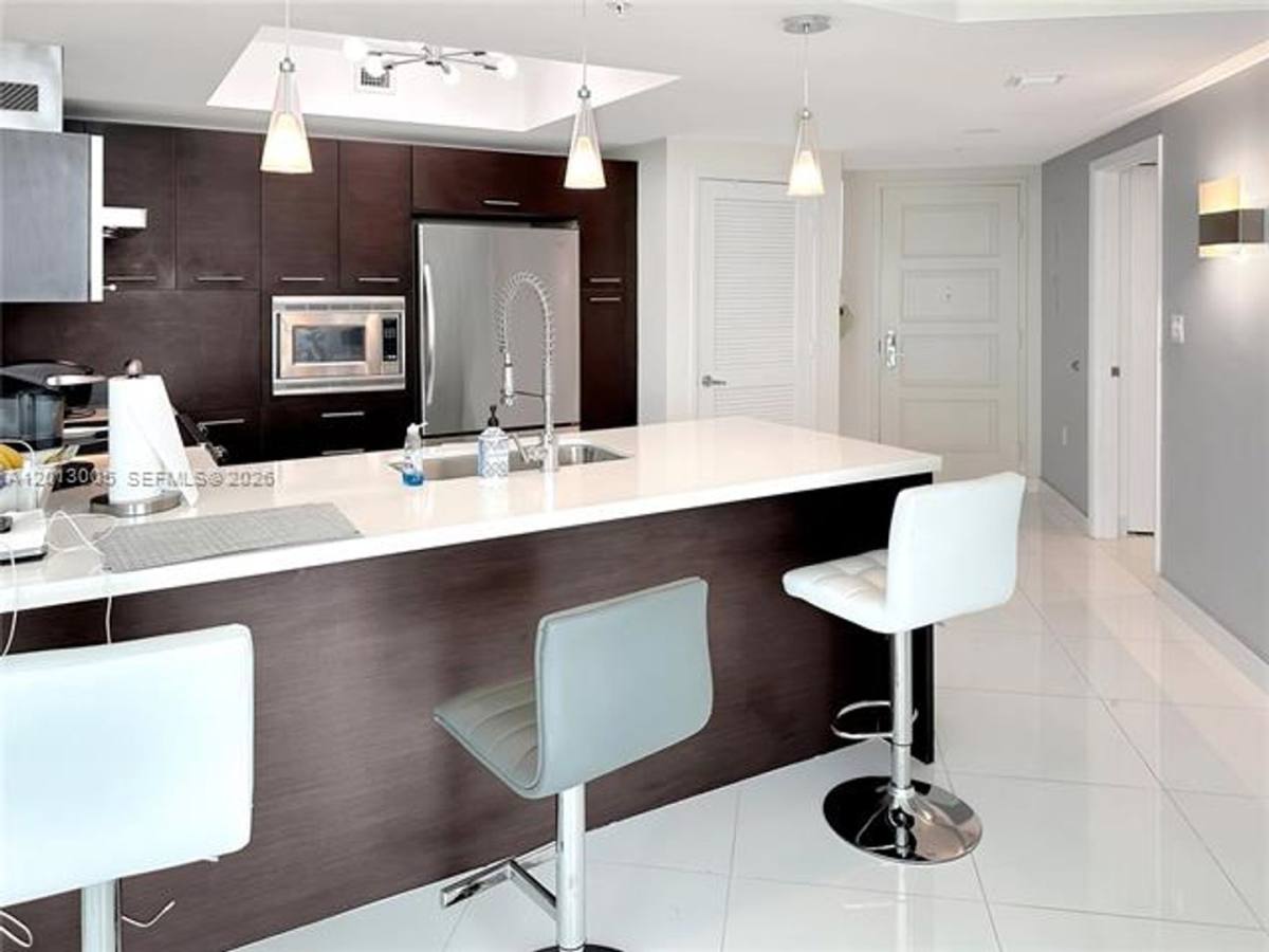 Apartment for rent at 250 Sunny Isles Blvd, North Miami Beach, FL 33160