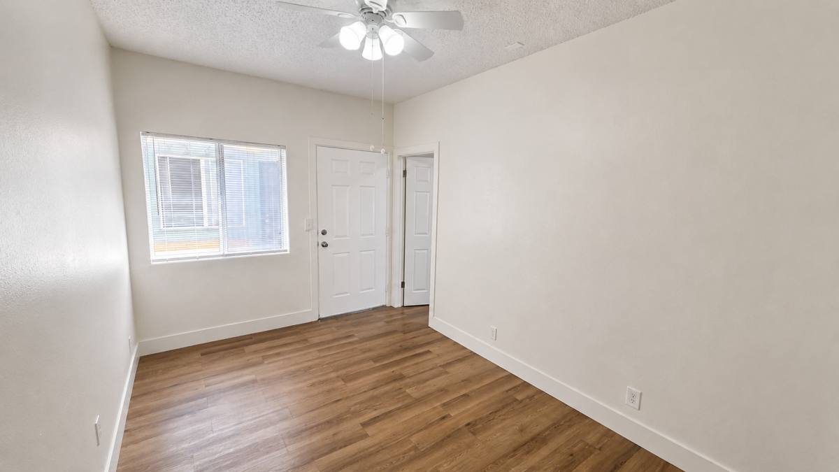 Apartment for rent at 236 Lime Ave, Long Beach, CA 90802