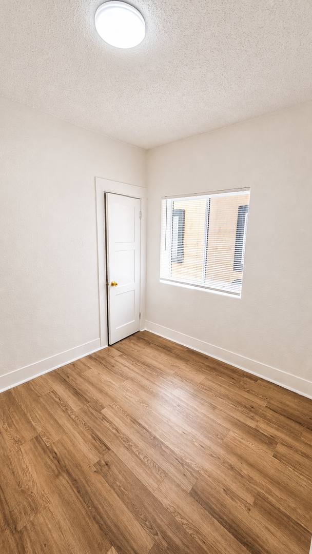 Apartment for rent at 236 Lime Ave, Long Beach, CA 90802