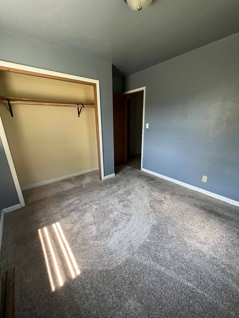 Apartment for rent at 515 W Oak St, Sparta, WI 54656