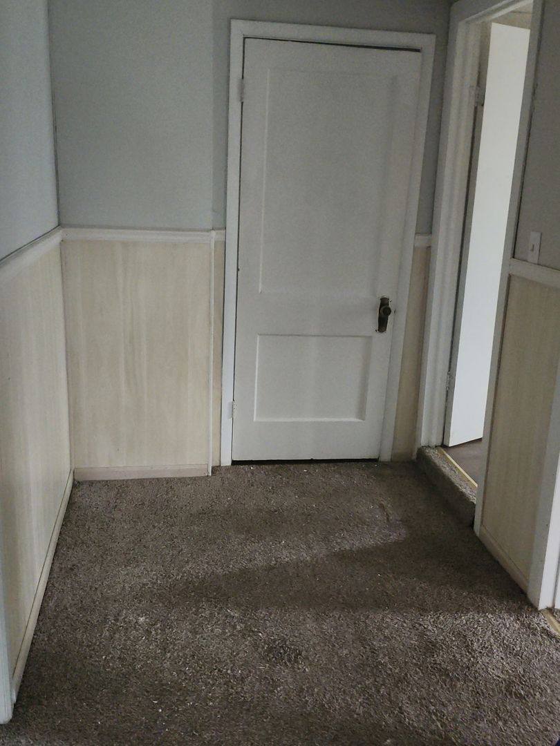 Apartment for rent at 2889 Mercer Rd, New Kensington, PA 15068