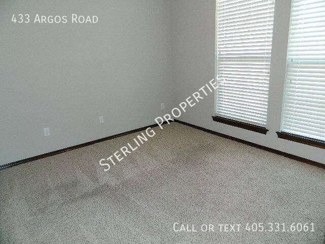 House for rent at 433 Argos Rd, Yukon, OK 73099