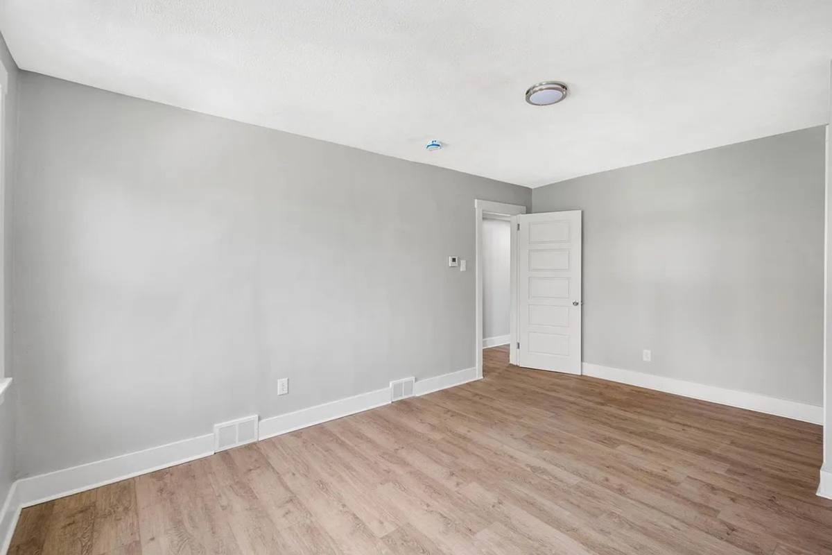 Apartment for rent at 408 E 8th Ave, Homestead, PA 15120