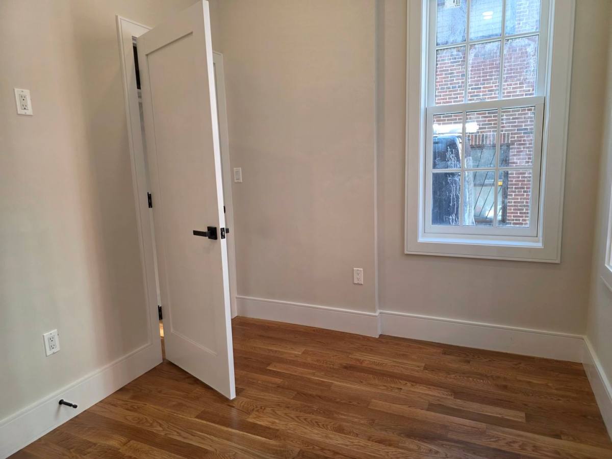 Apartment for rent at 18D Winchester St #2D, Boston, MA 02116