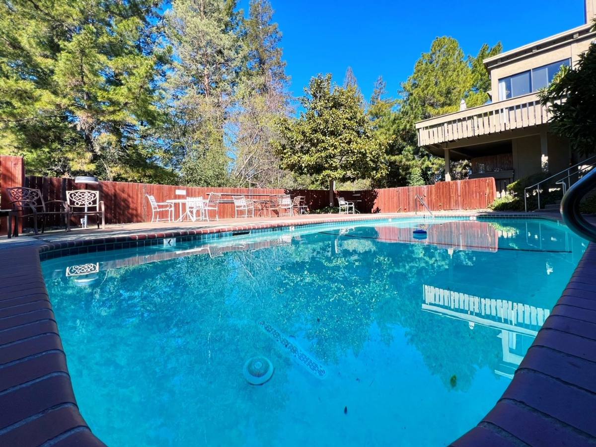 Apartment for rent at 680 Moraga Rd, Moraga, CA 94556