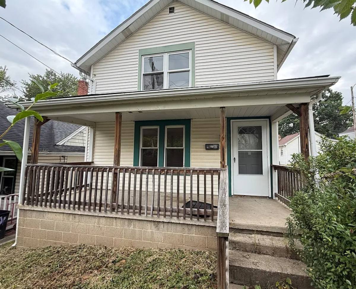 House for rent at 37 Rural Ave, Washington, PA 15301