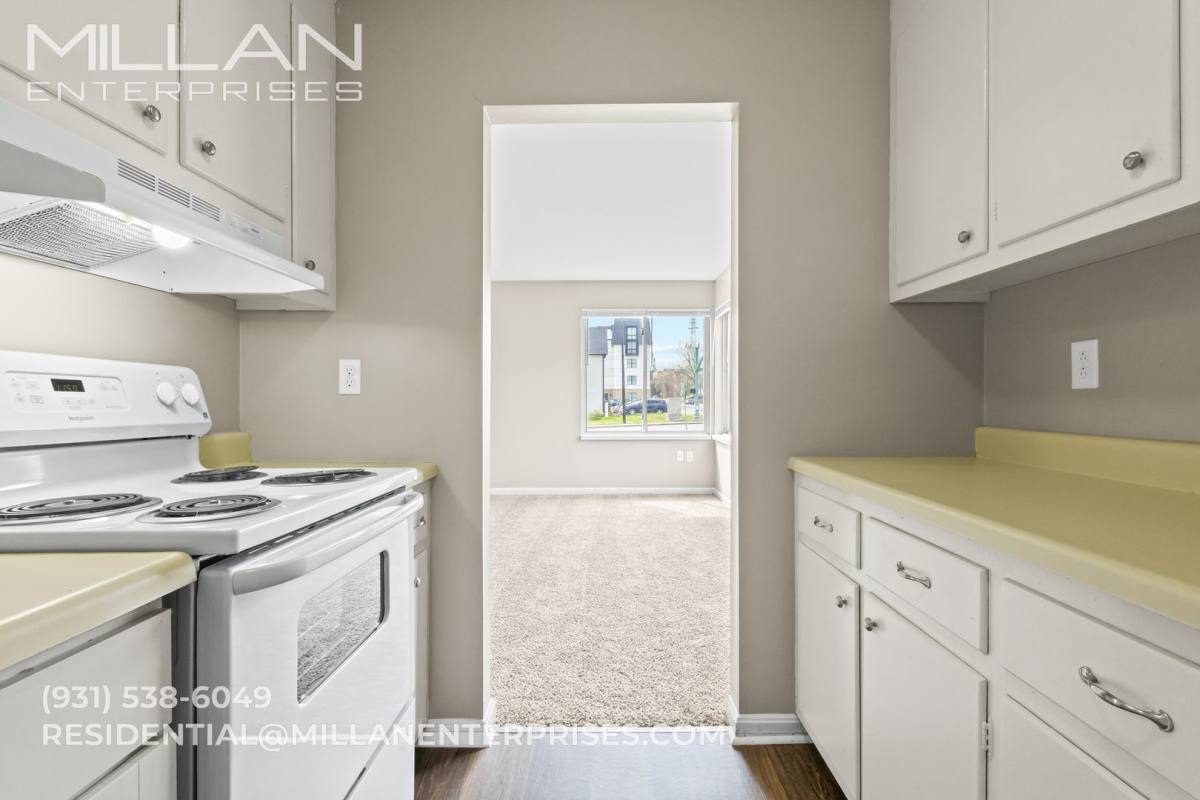 Apartment for rent at 612 Madison St, Clarksville, TN 37040