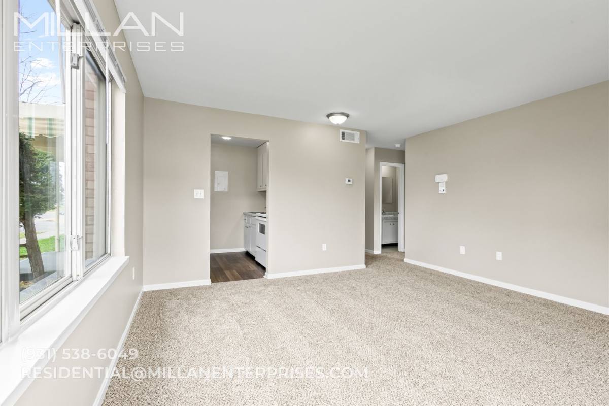 Apartment for rent at 612 Madison St, Clarksville, TN 37040