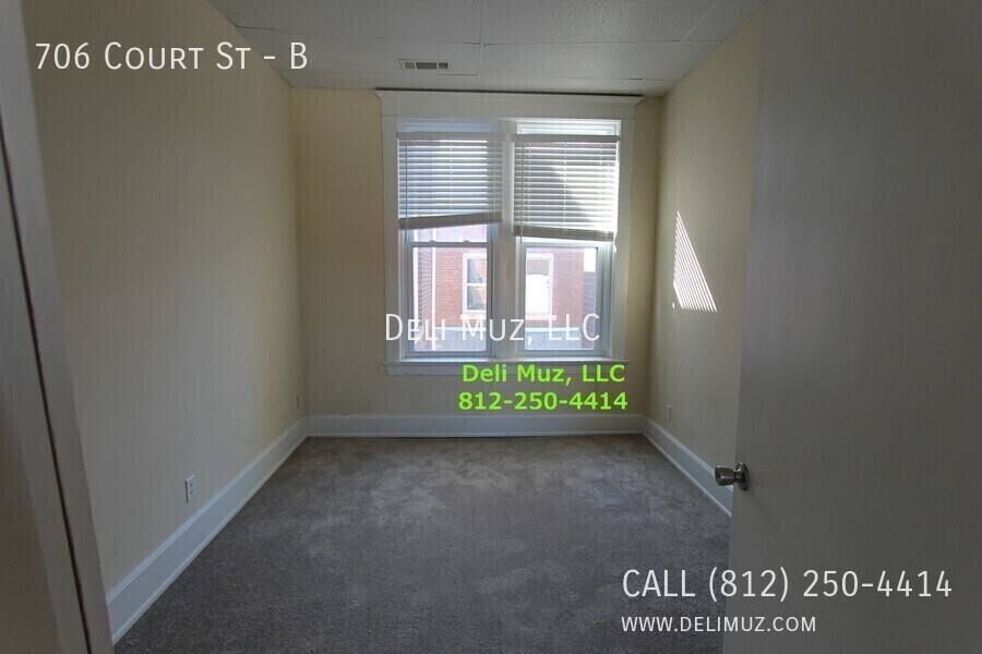 Apartment for rent at 706 Court St #B, Evansville, IN 47708