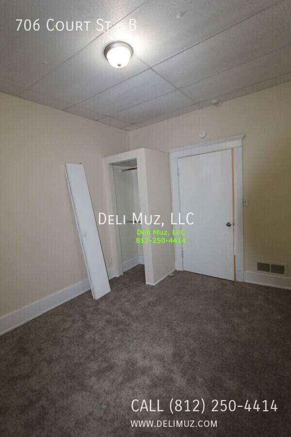 Apartment for rent at 706 Court St #B, Evansville, IN 47708