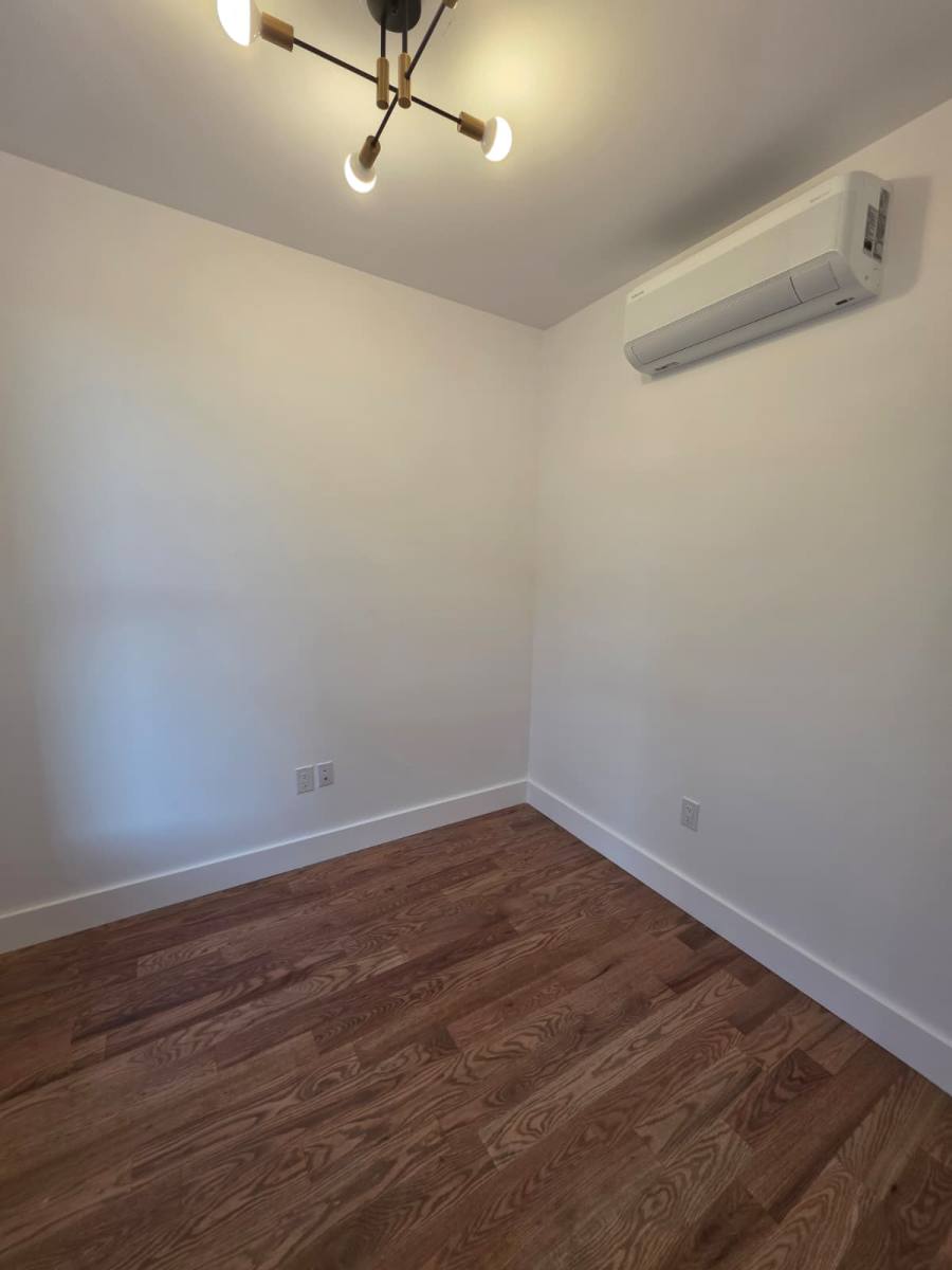 Apartment for rent at 286 Hawthorne Ave, Yonkers, NY 10701