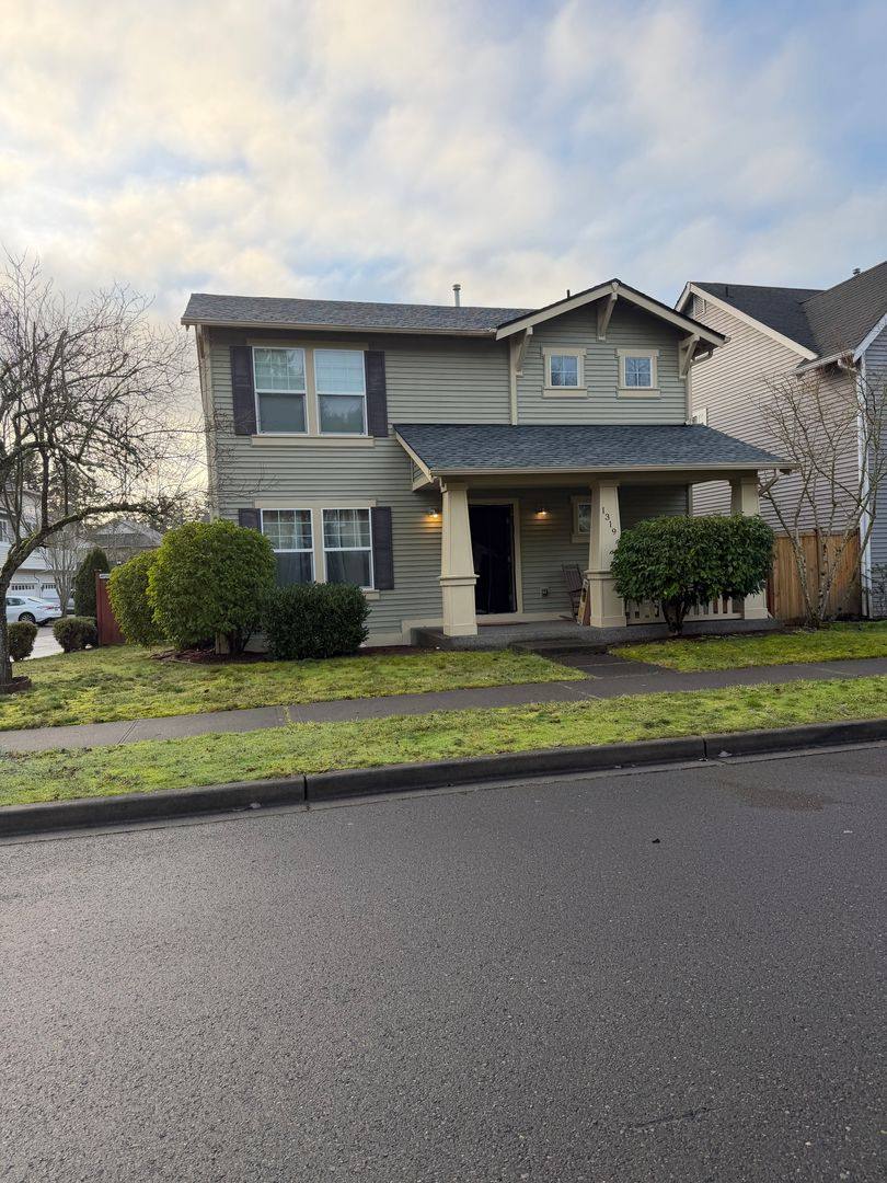 House for rent at 1319 Hudson St, Dupont, WA 98327