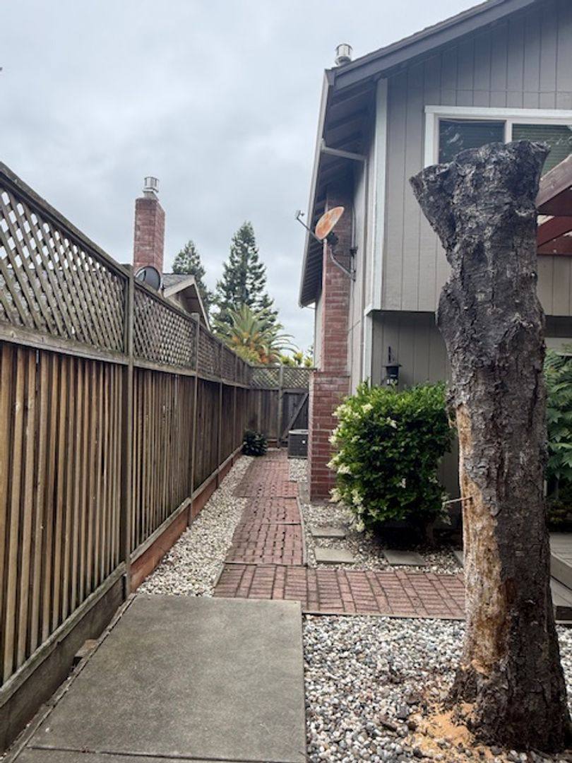 House for rent at 6196 San Gabriel Place, Rohnert Park, CA 94928