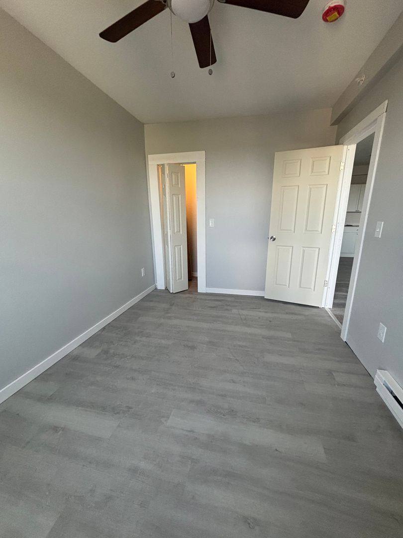 Apartment for rent at 287 Elm St, Holyoke, MA 01040
