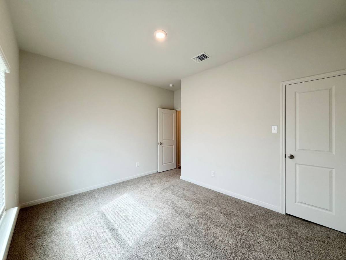 House for rent at 13404 Gitty Up Circle, Hurst, TX 76053