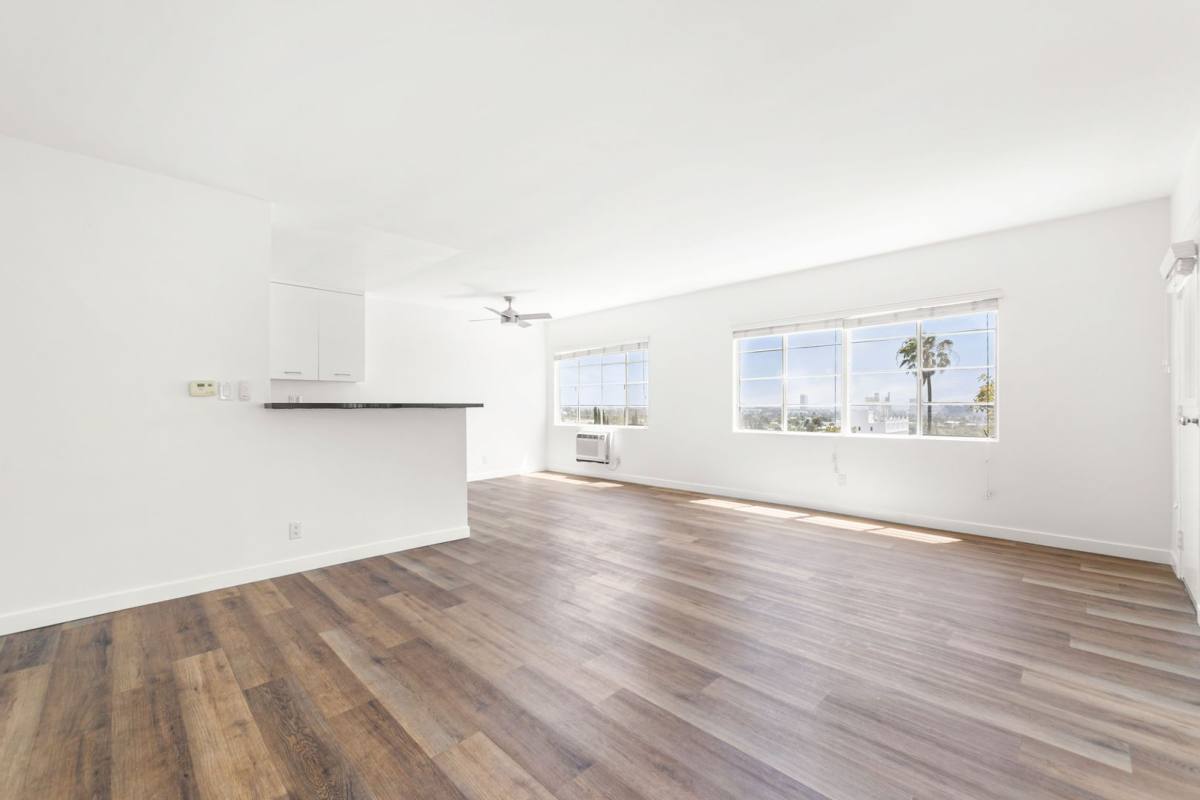 Apartment for rent at 8440 Fountain Ave, West Hollywood, CA 90069