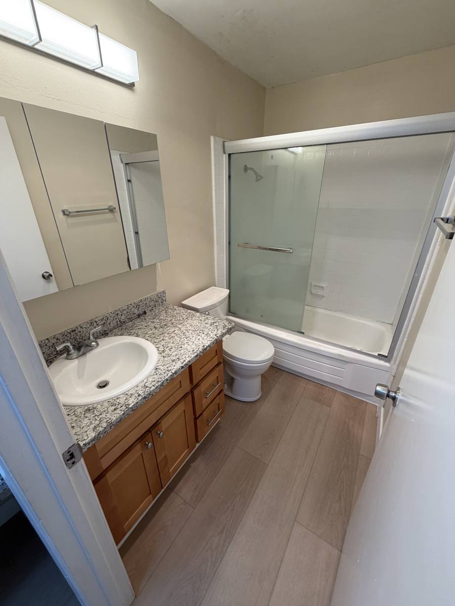 Apartment for rent at 3990 Hamilton Ave #1, San Jose, CA 95130
