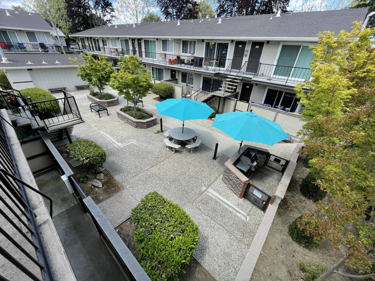 Apartment for rent at 3990 Hamilton Ave #1, San Jose, CA 95130