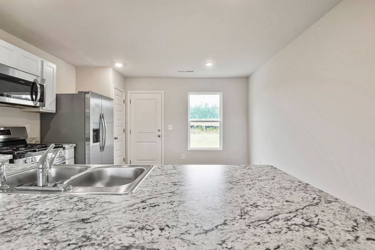 House for rent at 817 Ashford Dr, Calera, AL 35040