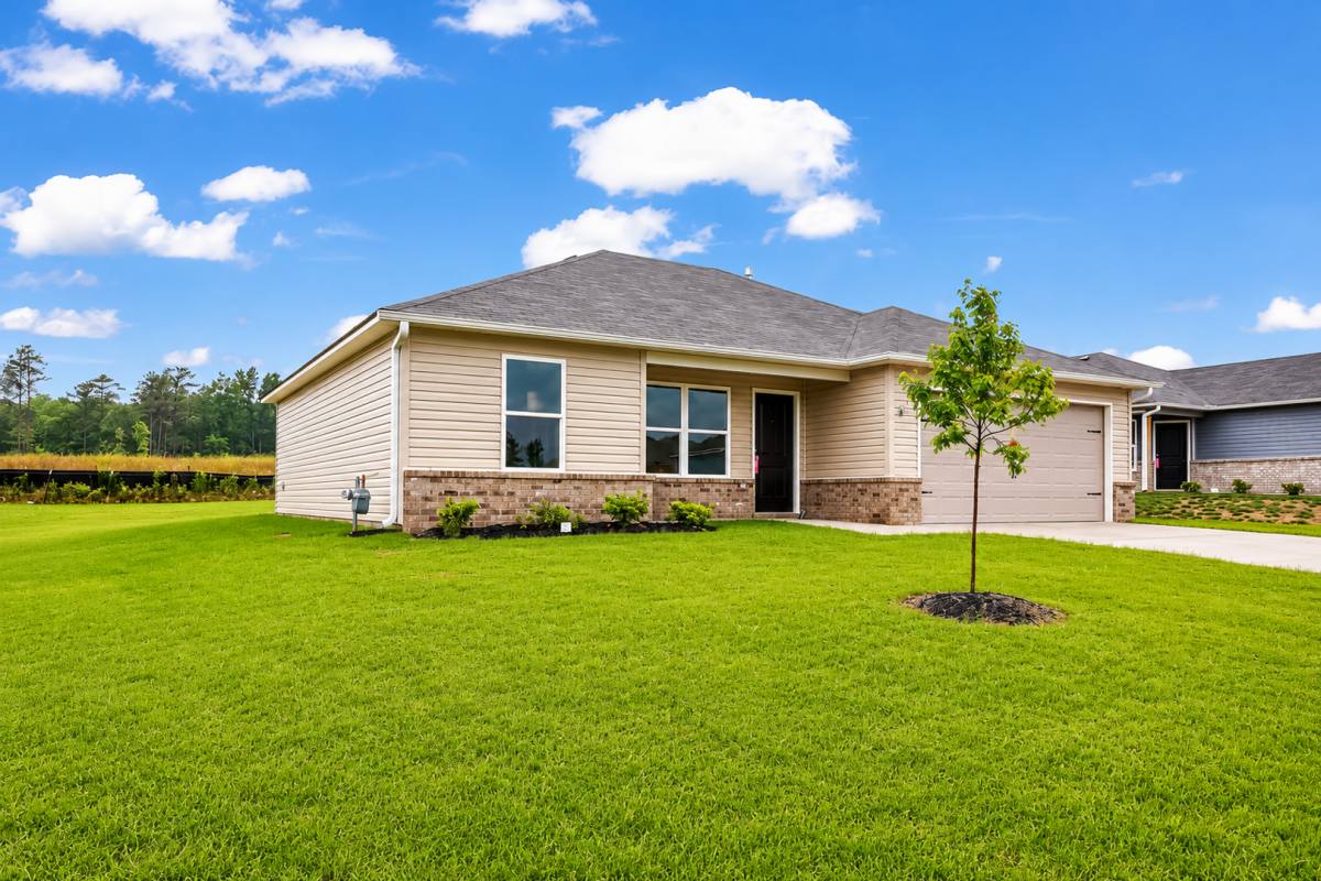 House for rent at 817 Ashford Dr, Calera, AL 35040
