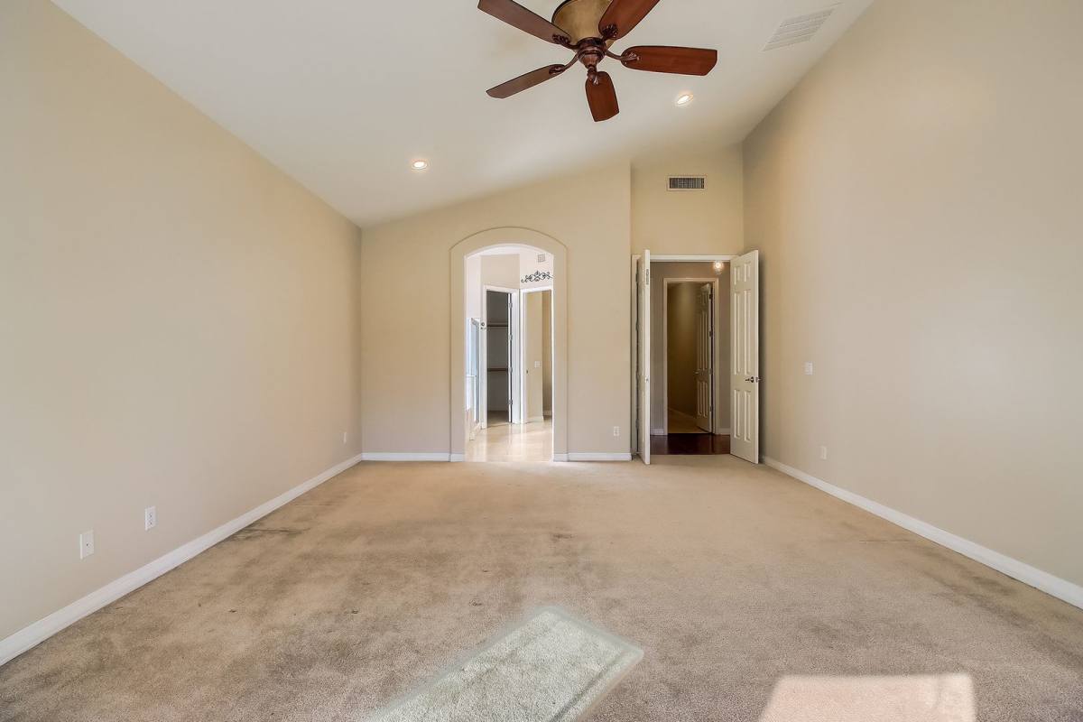 House for rent at 9007 S 10th Dr, Phoenix, AZ 85041