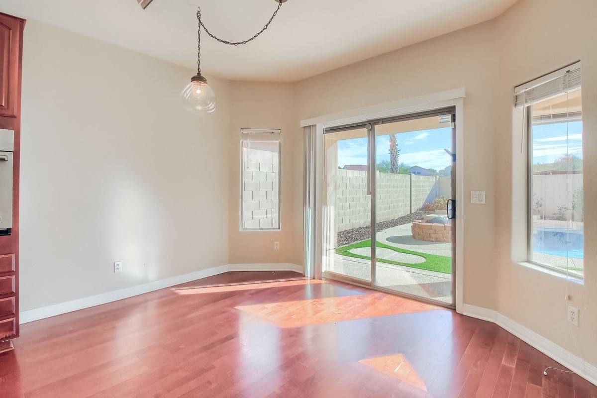 House for rent at 9007 S 10th Dr, Phoenix, AZ 85041