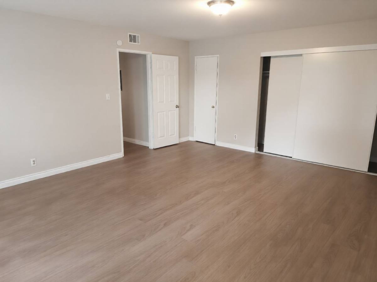 Apartment for rent at 479 E Richland St, Upland, CA 91786
