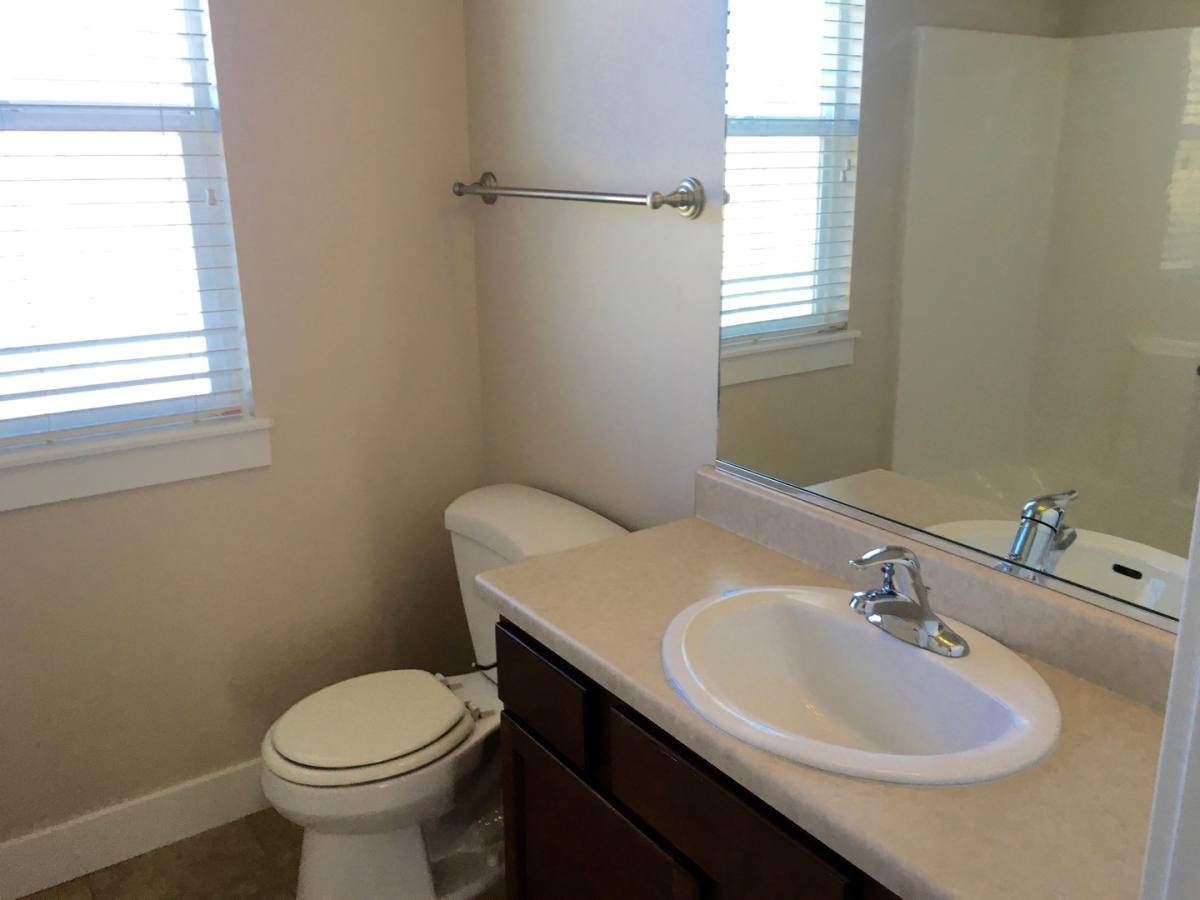 Townhouse for rent at 1077 Quarry View Way, Sandy, UT 84094