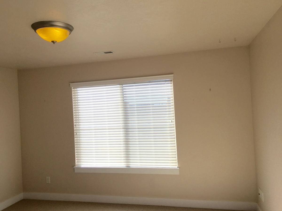 Townhouse for rent at 1077 Quarry View Way, Sandy, UT 84094
