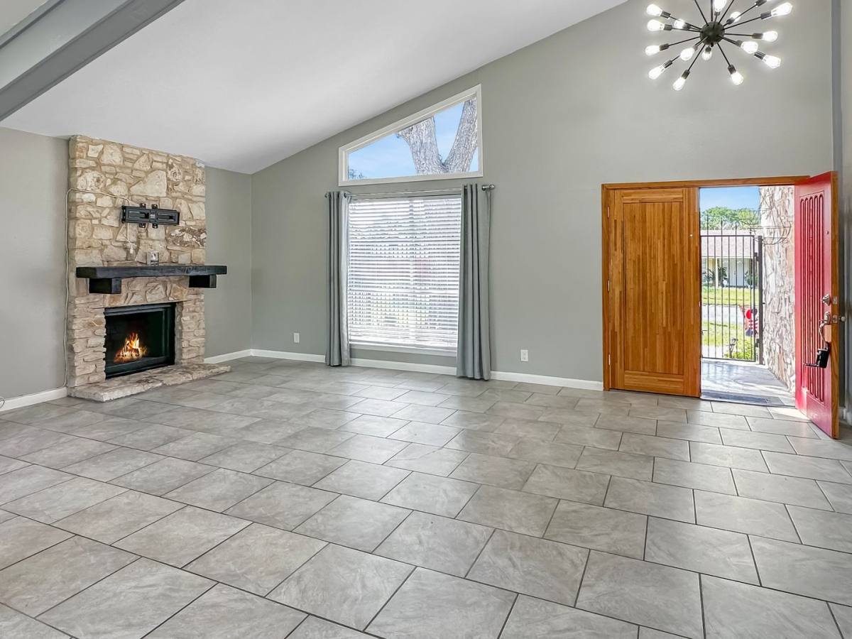 House for rent at 6923 Glen Fair, San Antonio, TX 78239