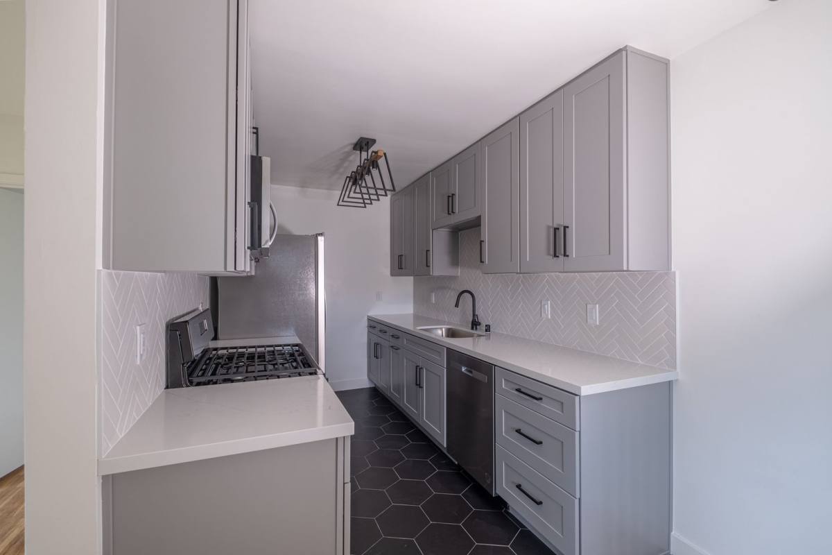 Apartment for rent at 17901 Crenshaw Blvd, Torrance, CA 90504
