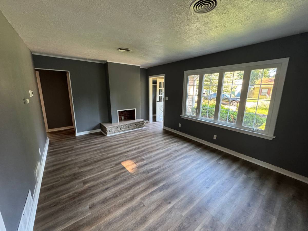 House for rent at 4536 23rd Ave, Rock Island, IL 61201