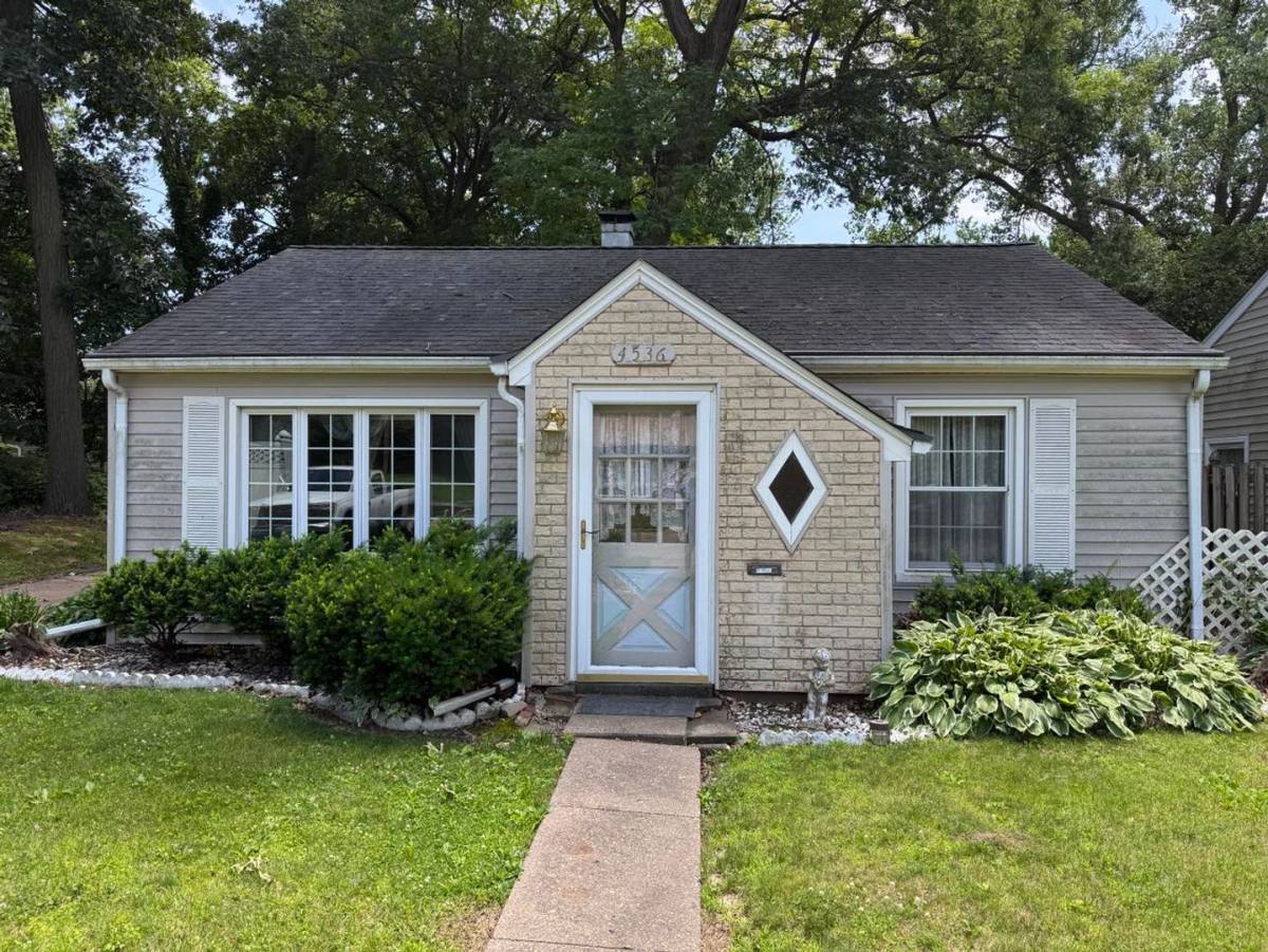 House for rent at 4536 23rd Ave, Rock Island, IL 61201