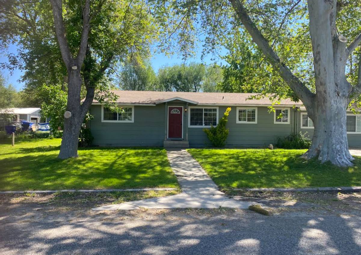 Apartment for rent at 1004-1006 N 11th St, Payette, ID 83661