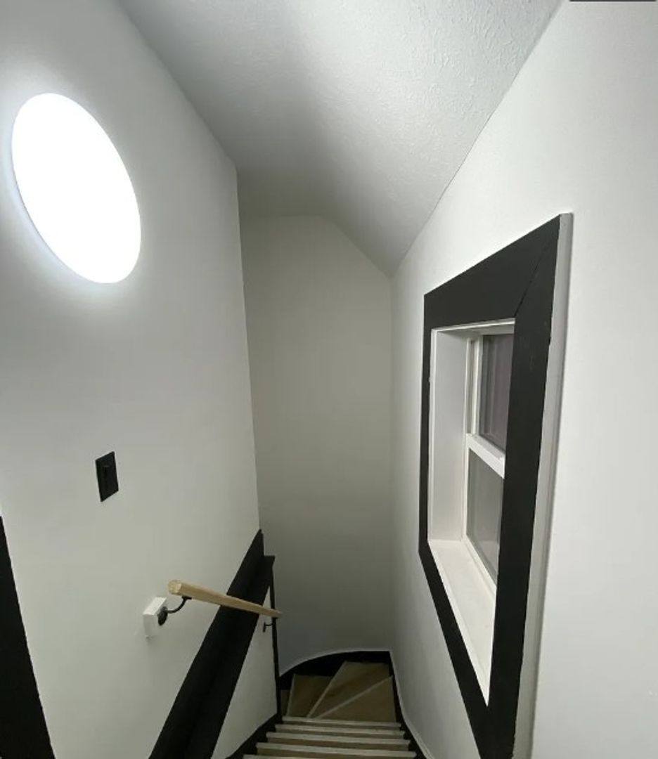 House for rent at 2173 E 73rd St, Cleveland, OH 44105