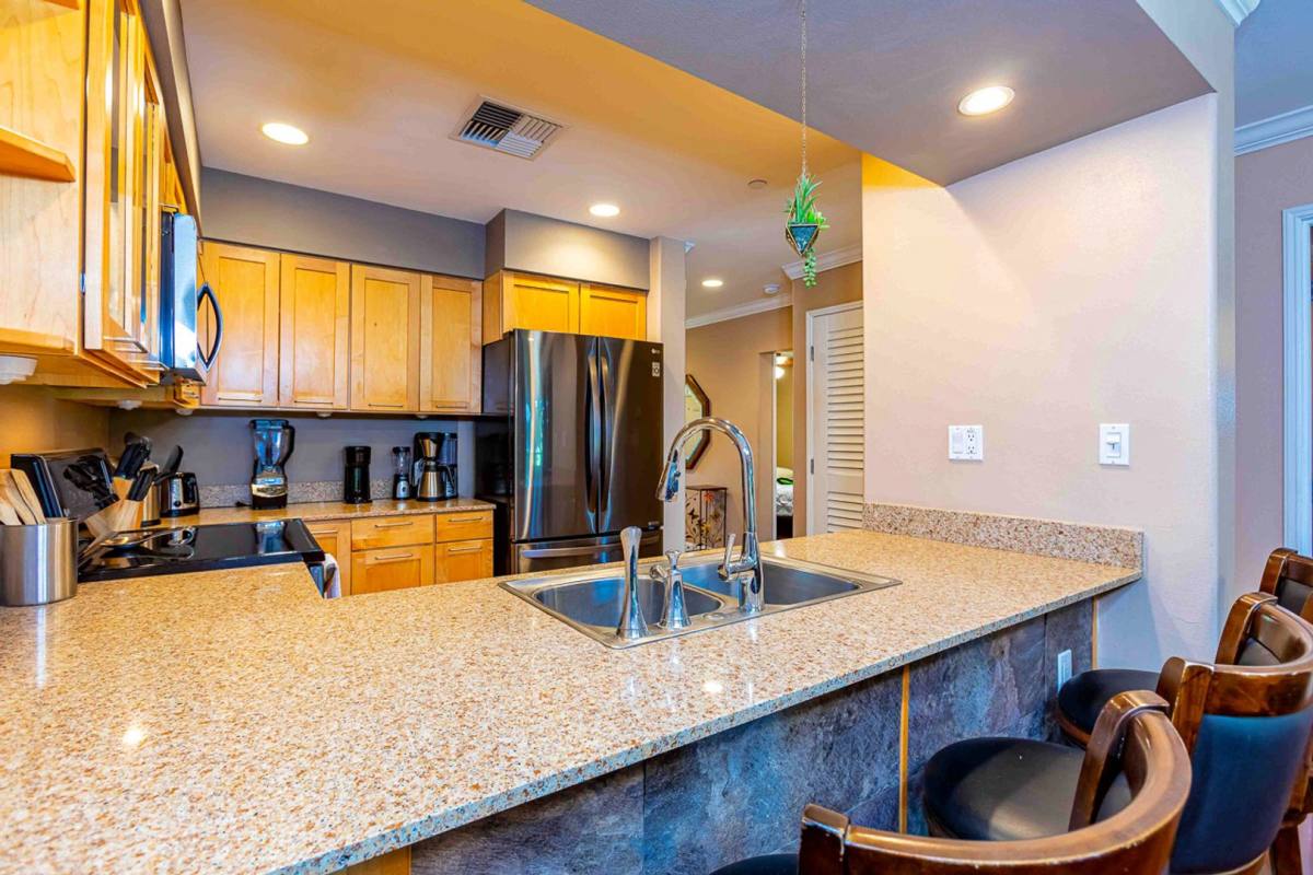 Condo for rent at 44 Kanani Rd 4-204, Kihei, HI 96753