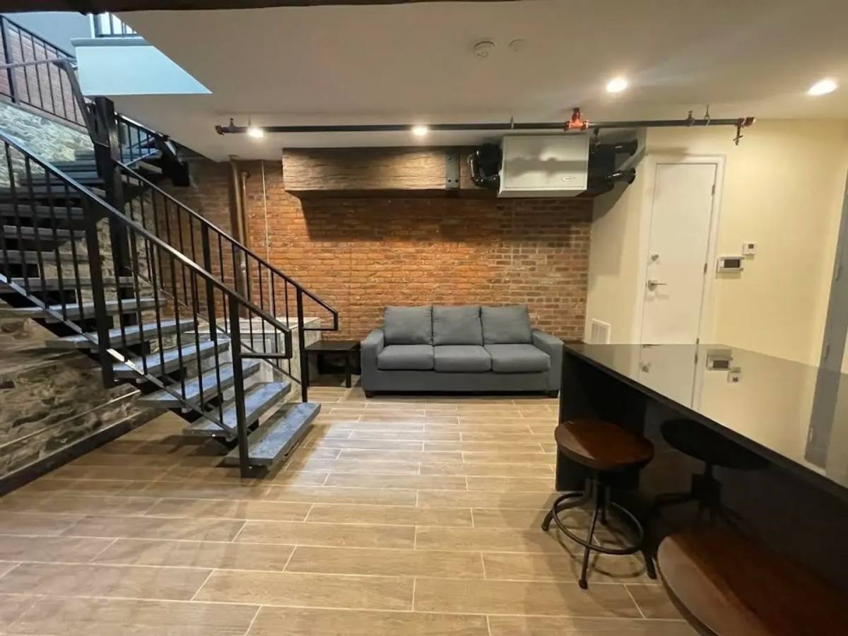 Apartment for rent at 1028 Commonwealth Ave #109, Boston, MA 02215