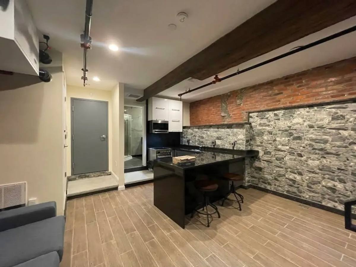 Apartment for rent at 1028 Commonwealth Ave #109, Boston, MA 02215
