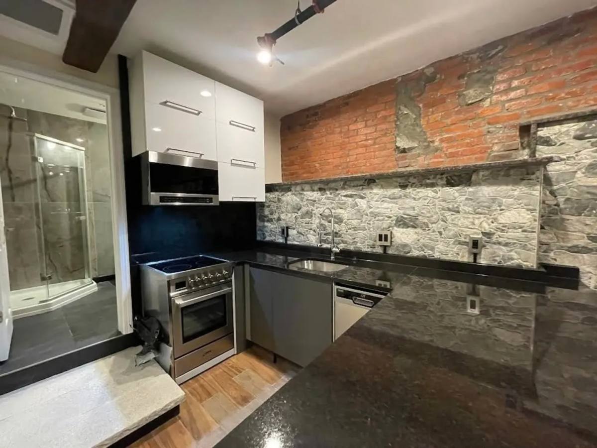 Apartment for rent at 1028 Commonwealth Ave #109, Boston, MA 02215