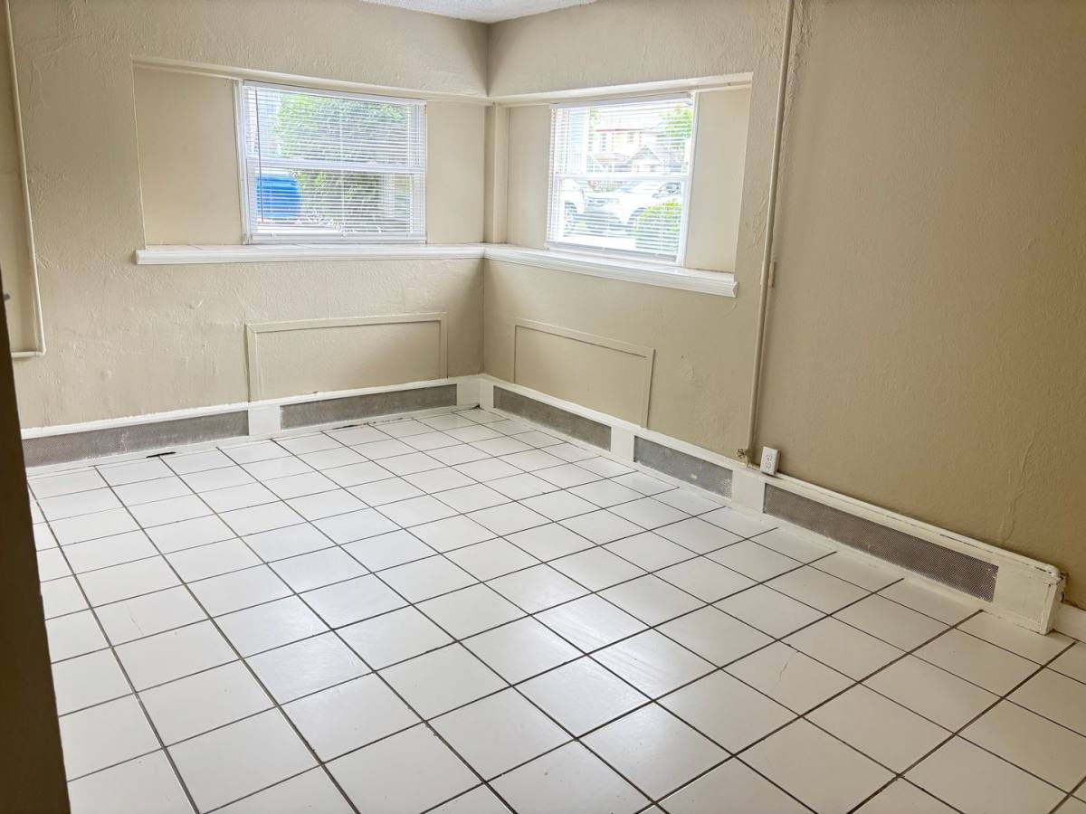Apartment for rent at 2222 Hoagland Ave, Fort Wayne, IN 46808