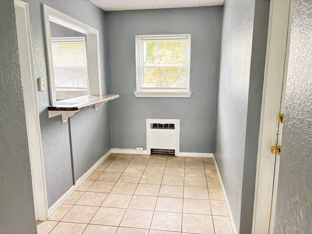 Apartment for rent at 2222 Hoagland Ave, Fort Wayne, IN 46808