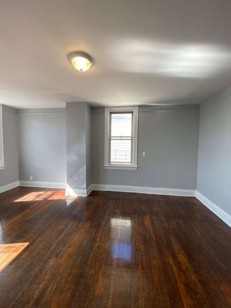 Apartment for rent at 120 Waverly St #3, Yonkers, NY 10701