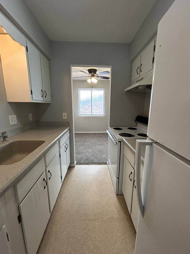 Apartment for rent at 4623 N 56th St, Omaha, NE 68104