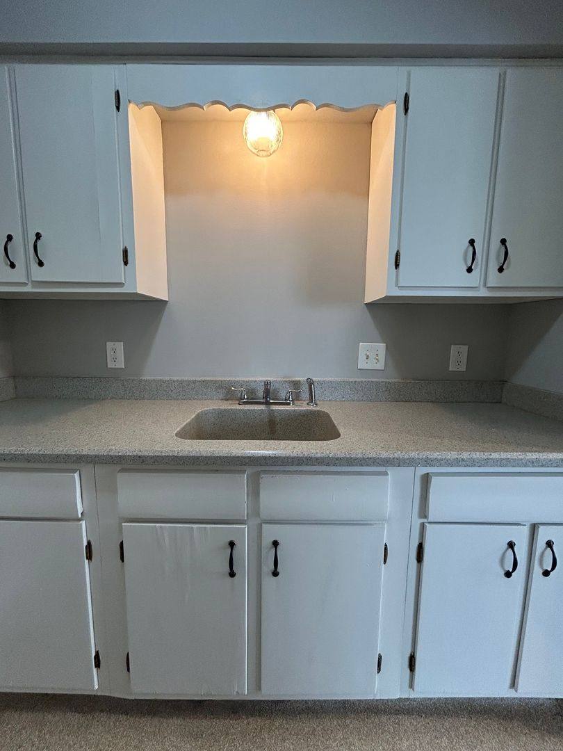 Apartment for rent at 4623 N 56th St, Omaha, NE 68104