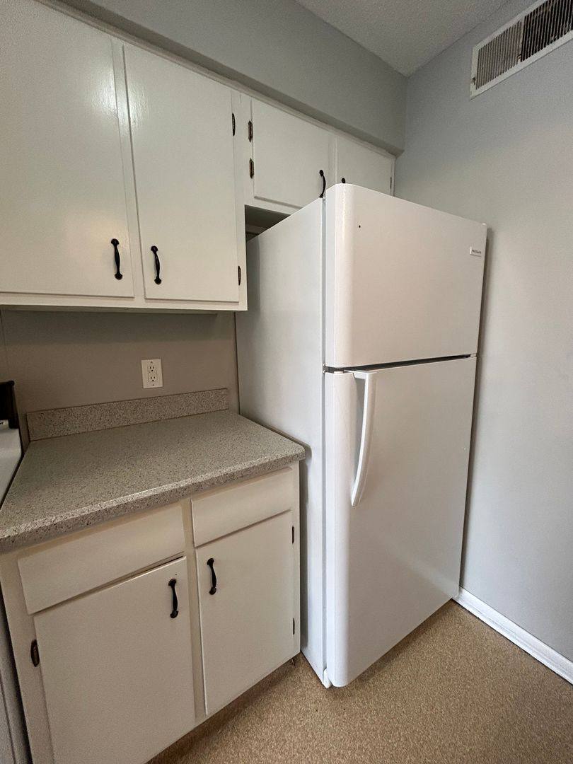 Apartment for rent at 4623 N 56th St, Omaha, NE 68104