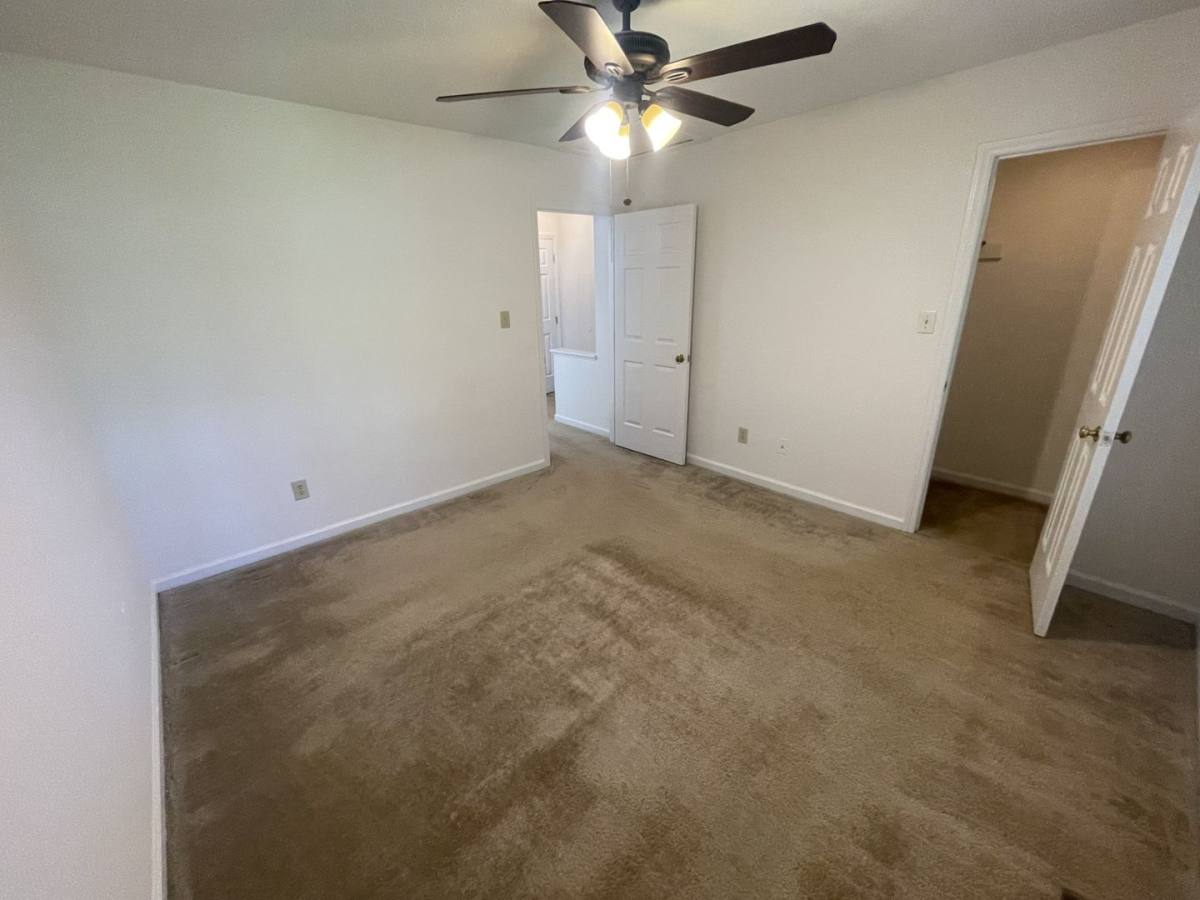Townhouse for rent at 152 Winners Circle, Cary, NC 27511