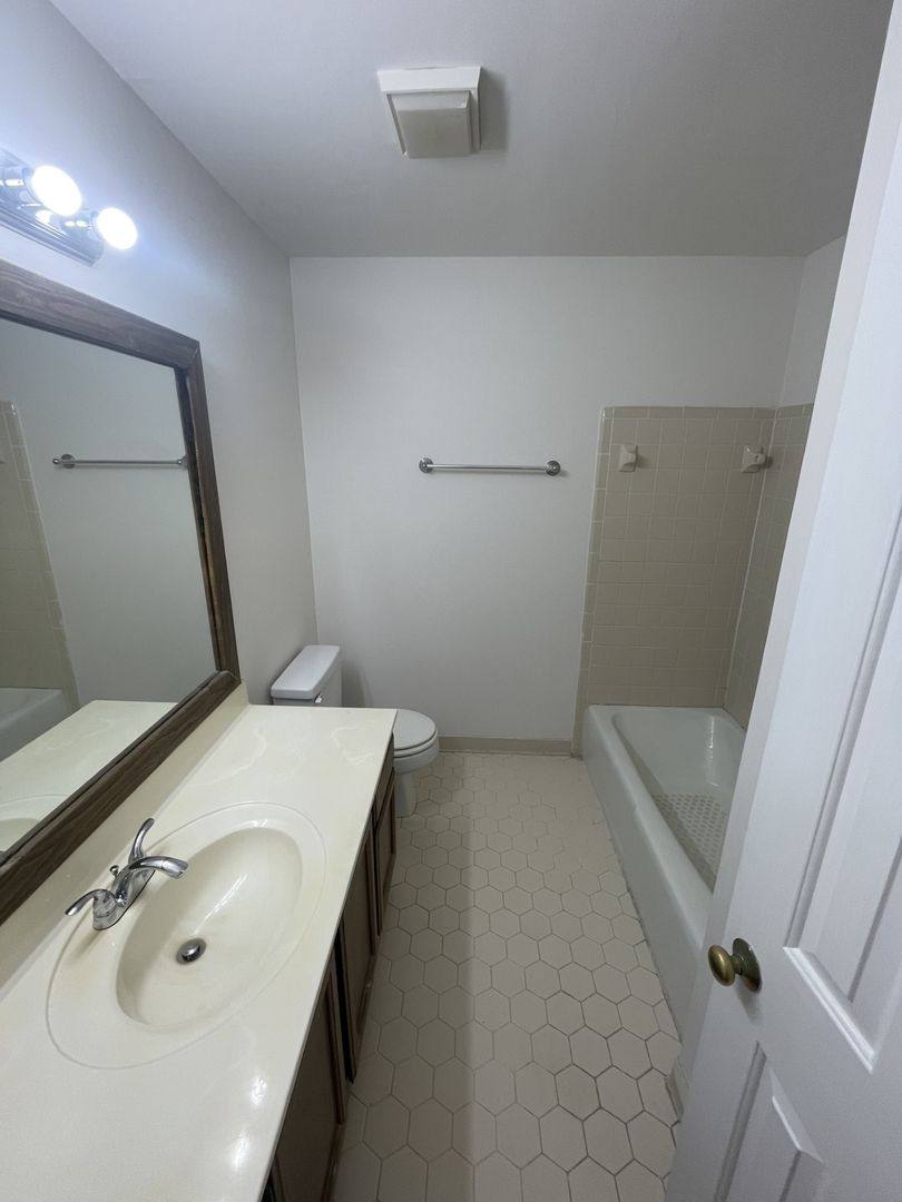 Townhouse for rent at 152 Winners Circle, Cary, NC 27511