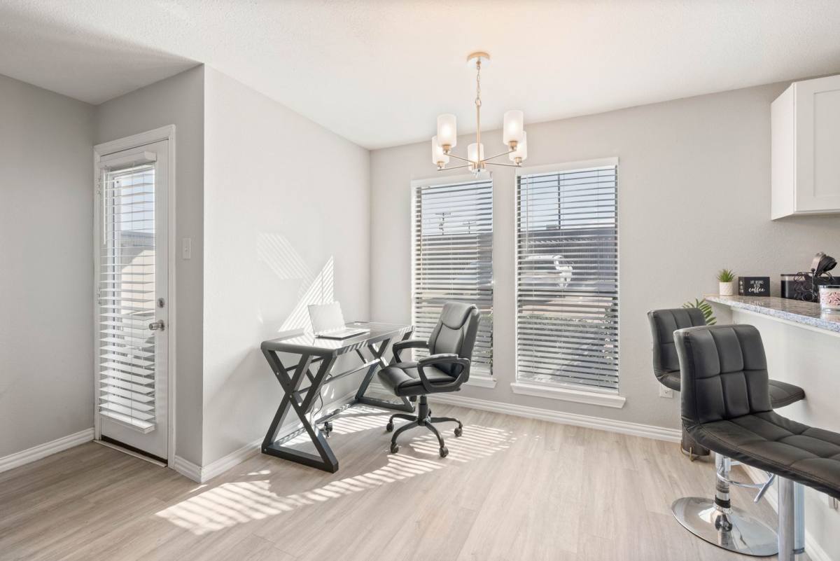 Condo for rent at 1608 Pecan Chase Circle #19, Arlington, TX 76012