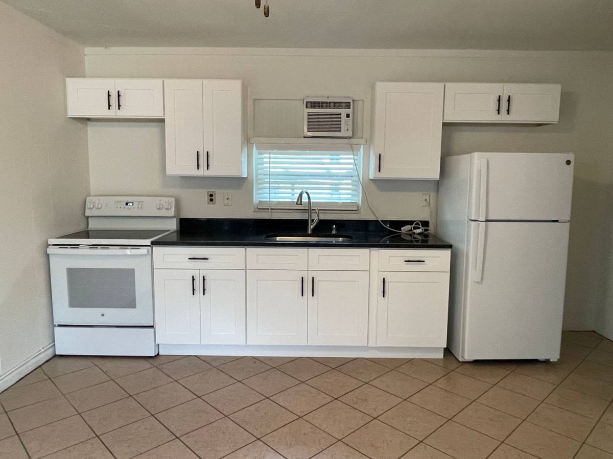 Apartment for rent at 216 Orangeview, Lakeland, FL 33803